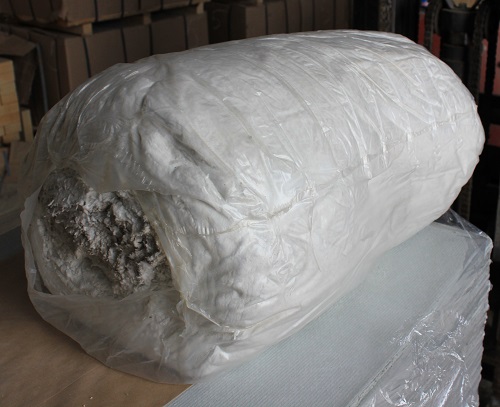 Муллитокремнеземистый рулонный материал МКРР 130 Муллитокремнеземистый рулонный материал МКРР 130